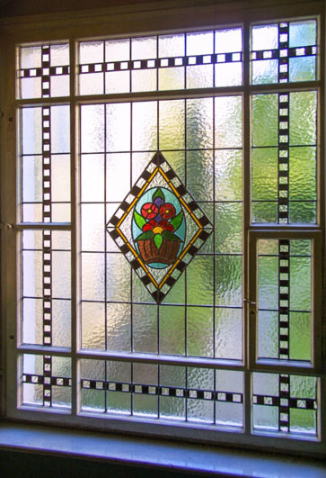CHESS Treppenhausfenster 
